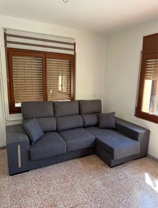 Sofá chaise longue moderno gris