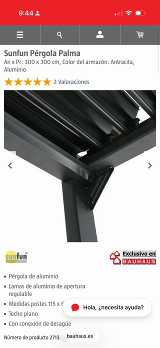 Pérgola de metal color blanco