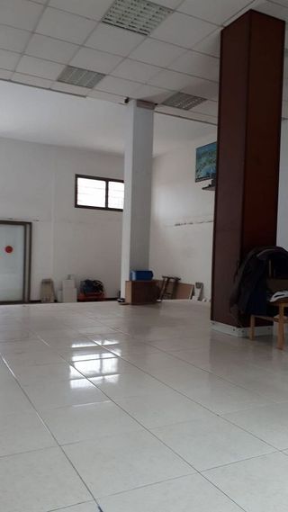 Local comercial en venta en Centre - Colomeres - Rambles en Gavà