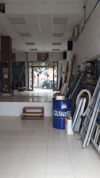 Local comercial en venta en Centre - Colomeres - Rambles en Gavà