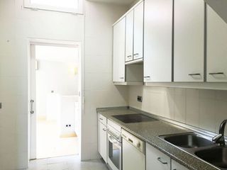 Casa adosada en alquiler en Ciudad Jardín en Madrid