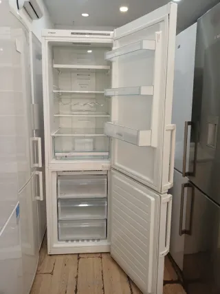 Nevera Beko y Lavadora Whirlpool