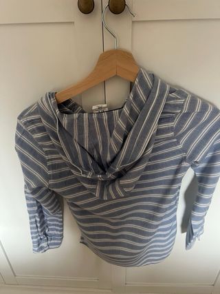 Camisa niño rayas azules y blancas