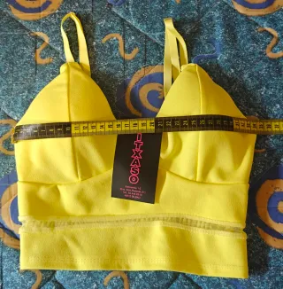 Top Crop Amarillo Neón con Gasa y Nido de abeja