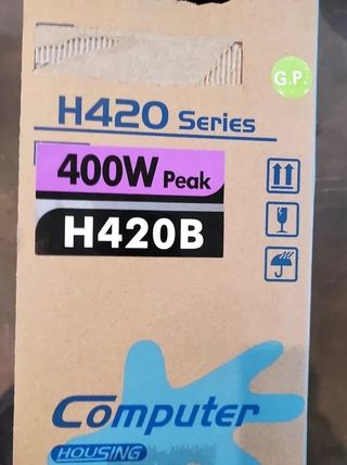 Caja Micro ATX + Fuente + Teclado