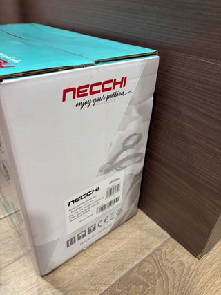 Necchi M108A Máquina de coser