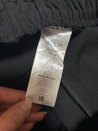 Pantaloncini cargo neri WOLM