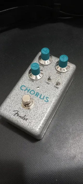 Pedale Fender Hammertone Chorus