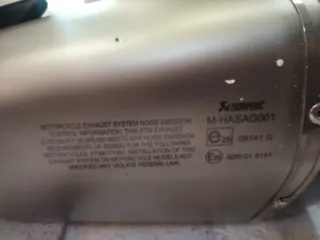 Akrapovic Sistema de Escape