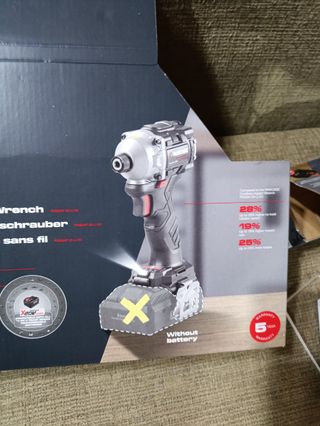 Atornilladora Parkside 20V + Batería + Cargador