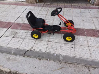 Coche de pedales Kart Pekecars GC001 Rojo