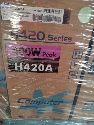 Caja Micro ATX + Fuente + Teclado