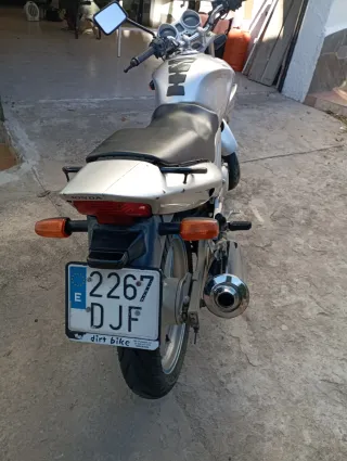 Honda CBF 250 Naked
