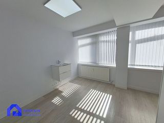 Oficina en alquiler en Centro en Oviedo