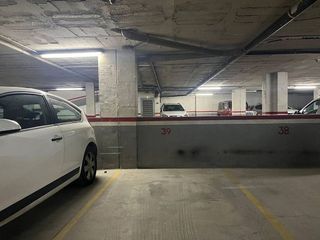 Garaje en venta en Sant Sadurní d´Anoia