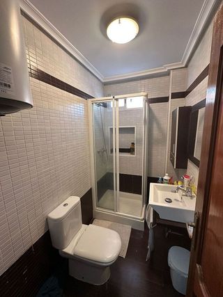 Piso en alquiler en Linares