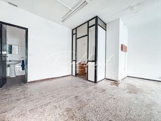 Local comercial en alquiler en Llevant en Reus