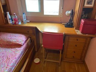 Letto a castello con cassettiera in legno massello e forgia