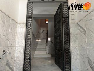 Casa adosada en venta en La Buhaira en Sevilla
