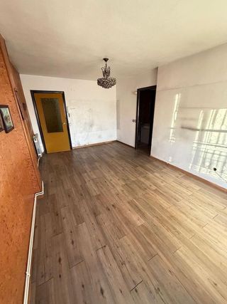 Piso en venta en La Avanzada - La Cueva en Fuenlabrada