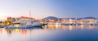 Piso en venta en Puerto Banús en Marbella