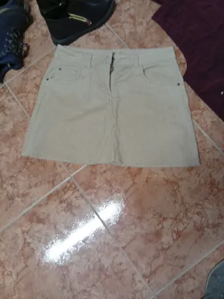 Conjunto Ropa: Vestido Peto y Pantalón