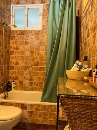 Piso en alquiler en Polígono Cartuja – La Paz en Granada