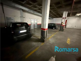 Garaje en venta en Universidad en Ávila