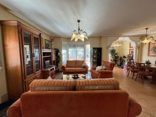 Chalet en venta en Jubalcoi en Elche