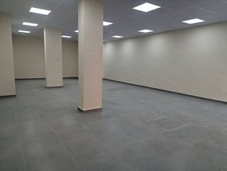 Local comercial en alquiler en Alaquàs