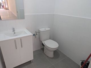 Local comercial en alquiler en Alaquàs