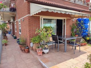 Ático en alquiler en La Teixonera en Barcelona