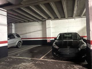 Garaje en venta en Galdakao