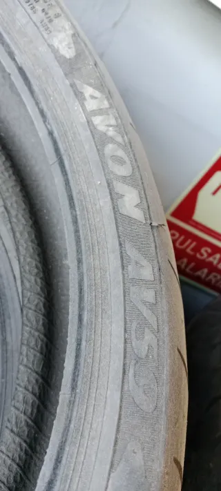 Cubiertas de moto nuevas