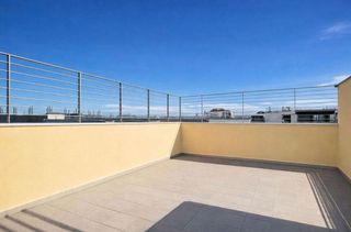 Dúplex en alquiler en Barrio de la Luz en Xirivella