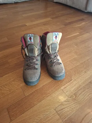 Botas de montaña Jefreda Beige/Marrón