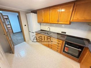 Piso en alquiler en L'Alquenència en Alzira