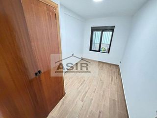 Piso en alquiler en L'Alquenència en Alzira