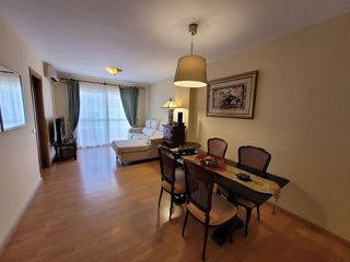 Piso en alquiler en Teatinos en Málaga