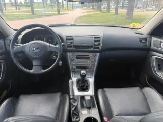 Subaru Legacy 2004