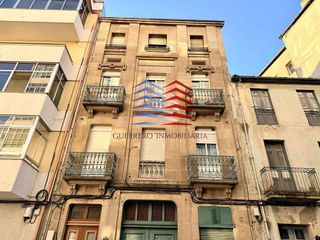 Edificio en venta en Ventiun en Ourense