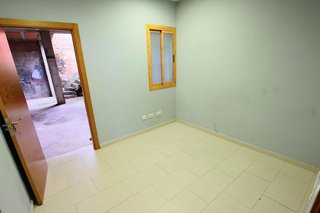 Local comercial en venta en Montijo