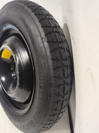 Llanta de repuesto mercedes neumáticos 155/90R18