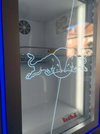 Mini Nevera Red Bull Edición Limitada