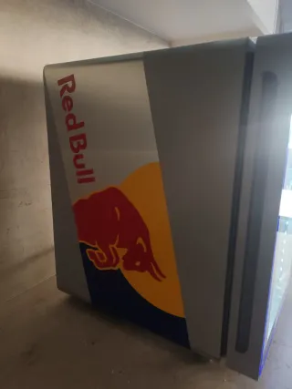 Mini Nevera Red Bull Edición Limitada