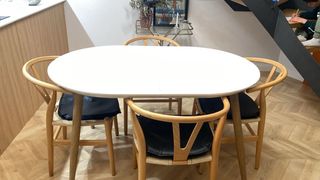 Tavolo ovale allungabile bianco Kave Home