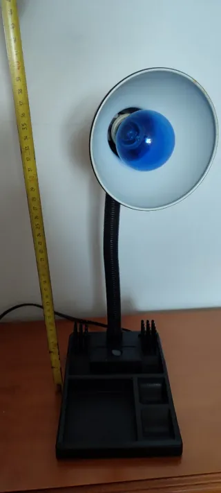 Lámpara flexo de escritorio negra con base