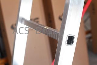 Escalera Aluminio 3x19 - 5+5+5 M - 80x25mm