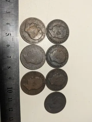 Lote monedas 10, 5 reis siglo xix y centavos s.xx