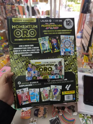 Sobres Panini Adrenalyn XL Momentum Oro